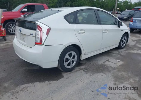 2012 Toyota Prius Two z USA, uszkodzony, nr VIN JTDKN3DU6C1504561